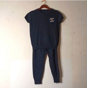 Womens sweater top&pants